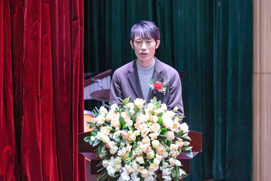 培养德智体美劳全面发展的社会主义建设