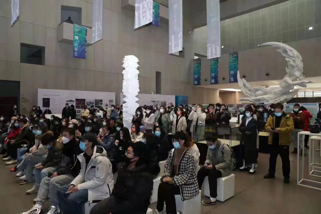 长春市特别组织举行了首届“长春市城市