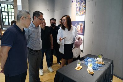 参培学员代表们近30人出席仪式