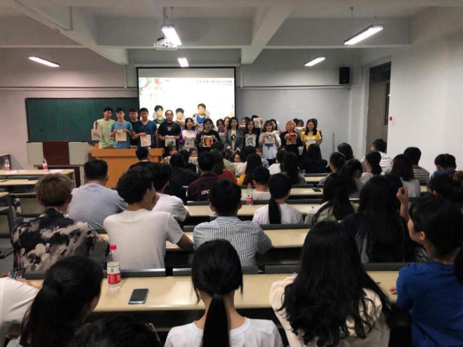 图画是最能打动人心的交流