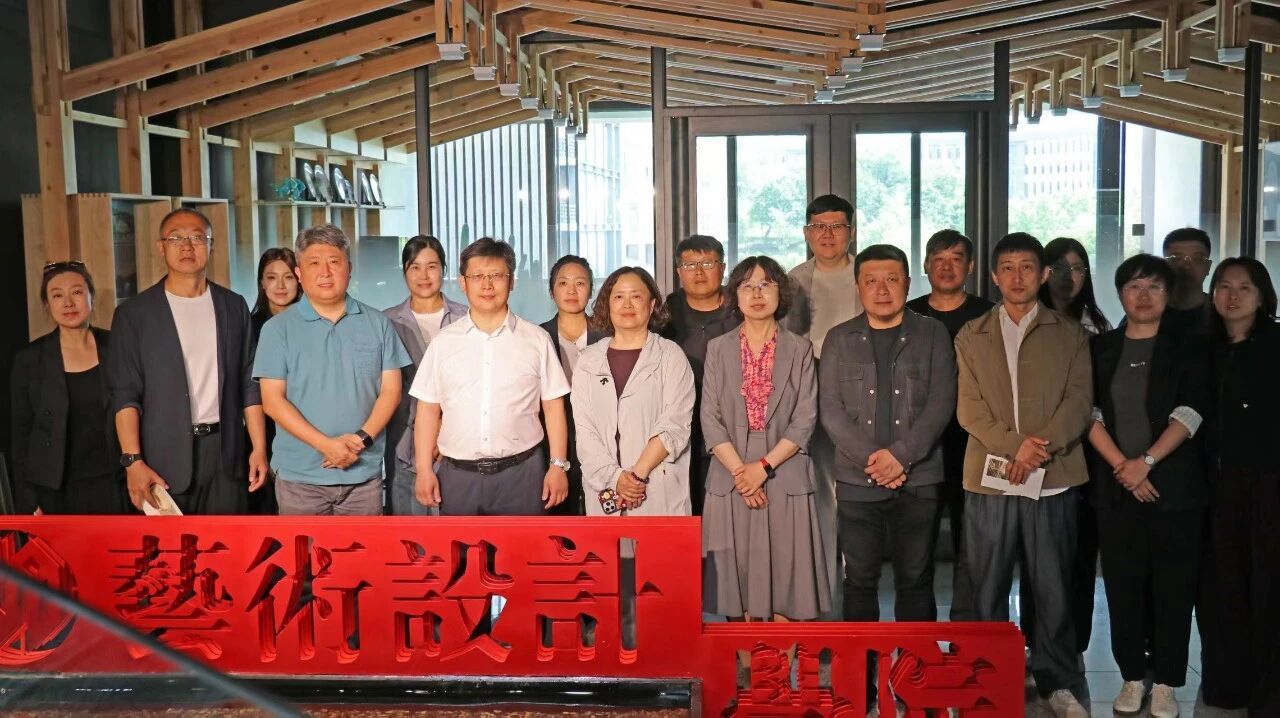 5月28日上午